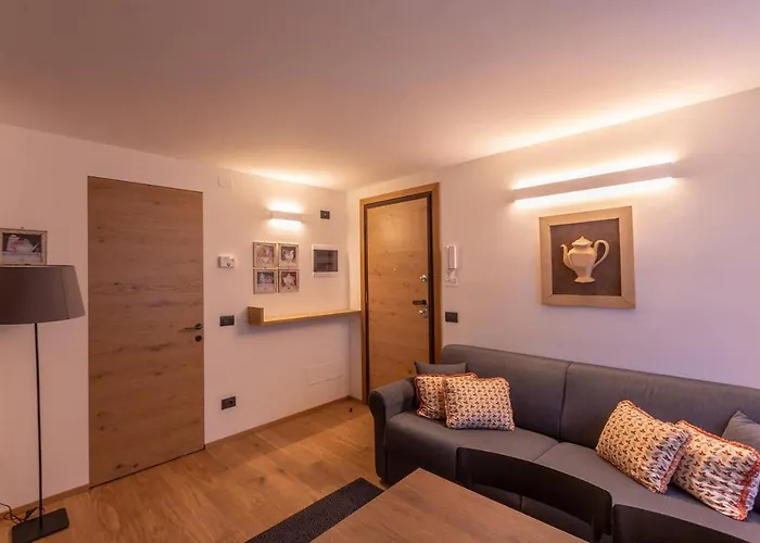 Joivy Warm Flat For 4, With Parking In *